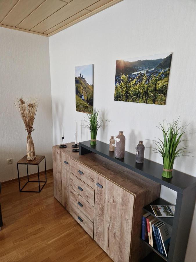 Ferienwohnung Moselzeit Алькен Экстерьер фото